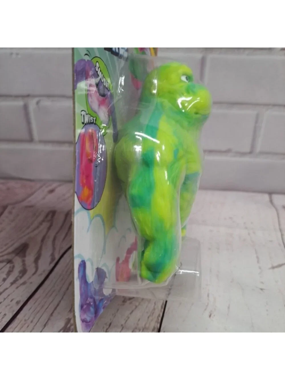 ORB Orginal Funkee Monkee Bendable Novelty Toy‎ Figure Ages 3+ New  Green Fade